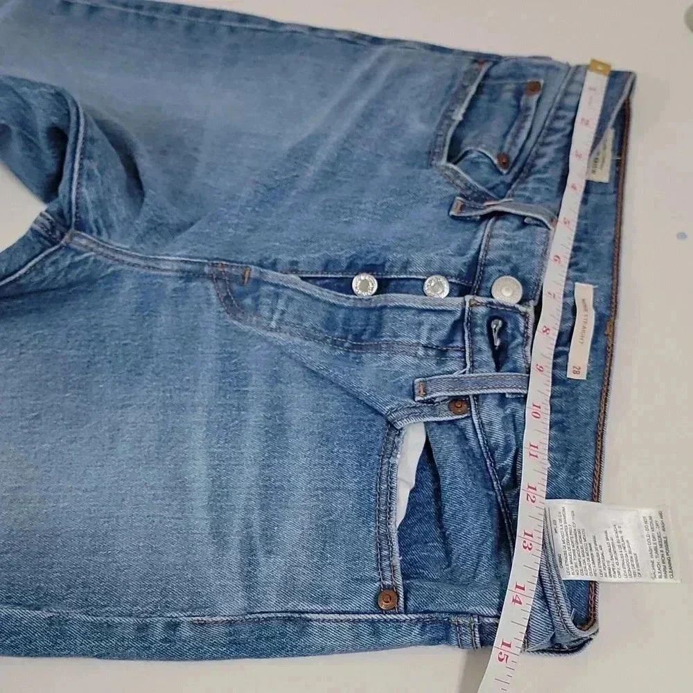 Levi's Wedgie Straight Jeans - Picture 7 of 12